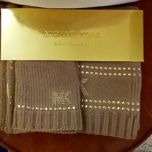 Skull cap and scarf set